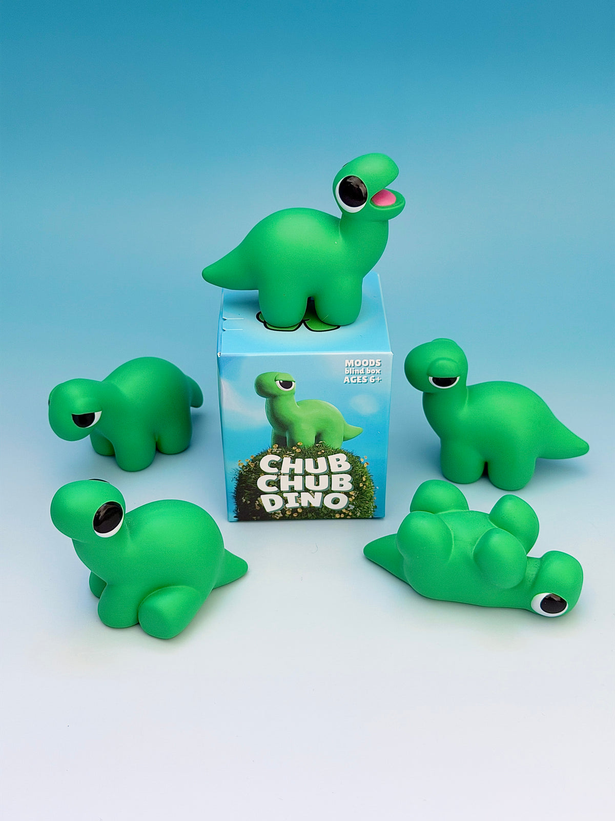 Chub Chub Dino Blind Collection Box (includes one of each figure)